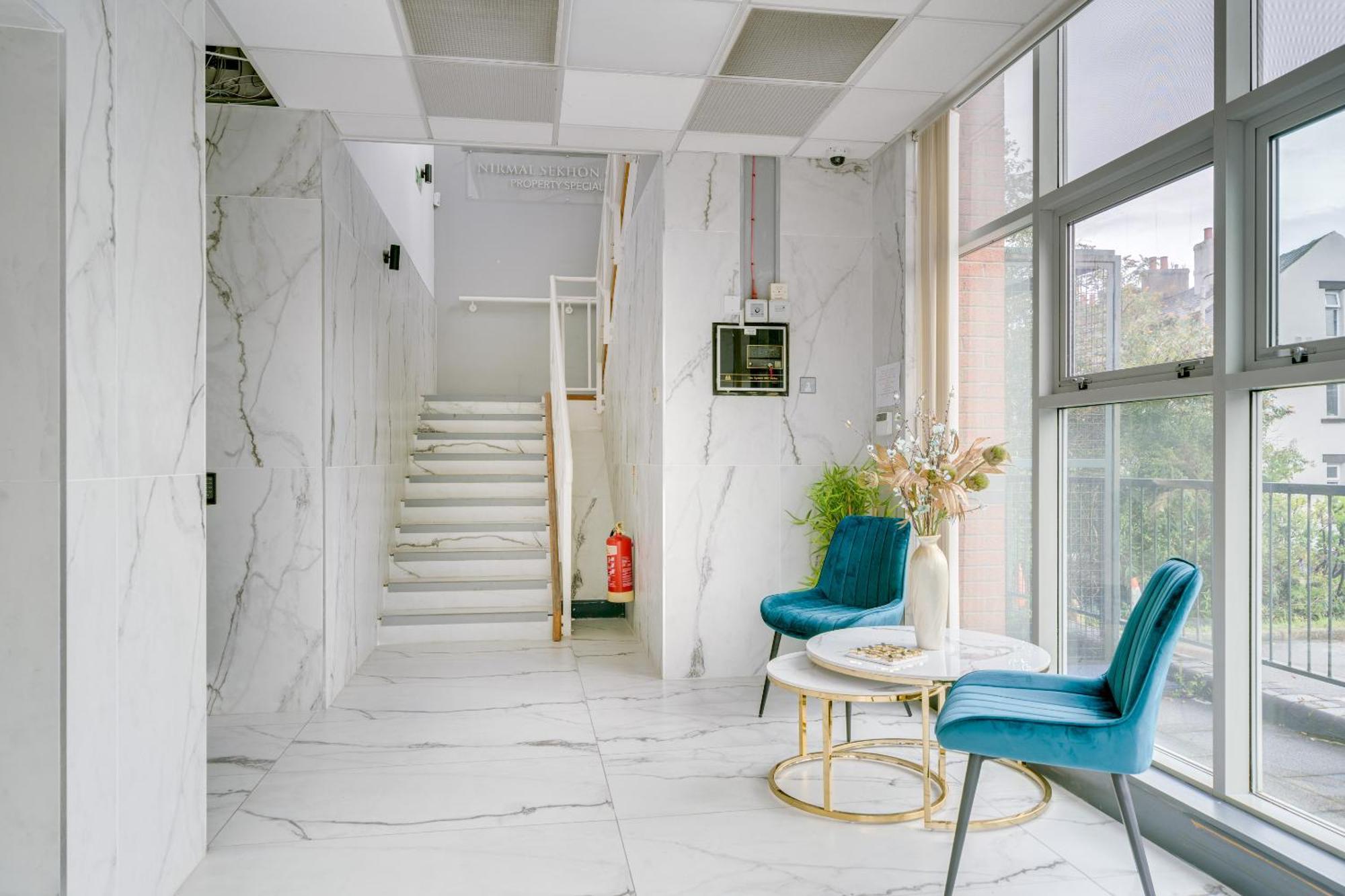 Dh Aparts Apartment *